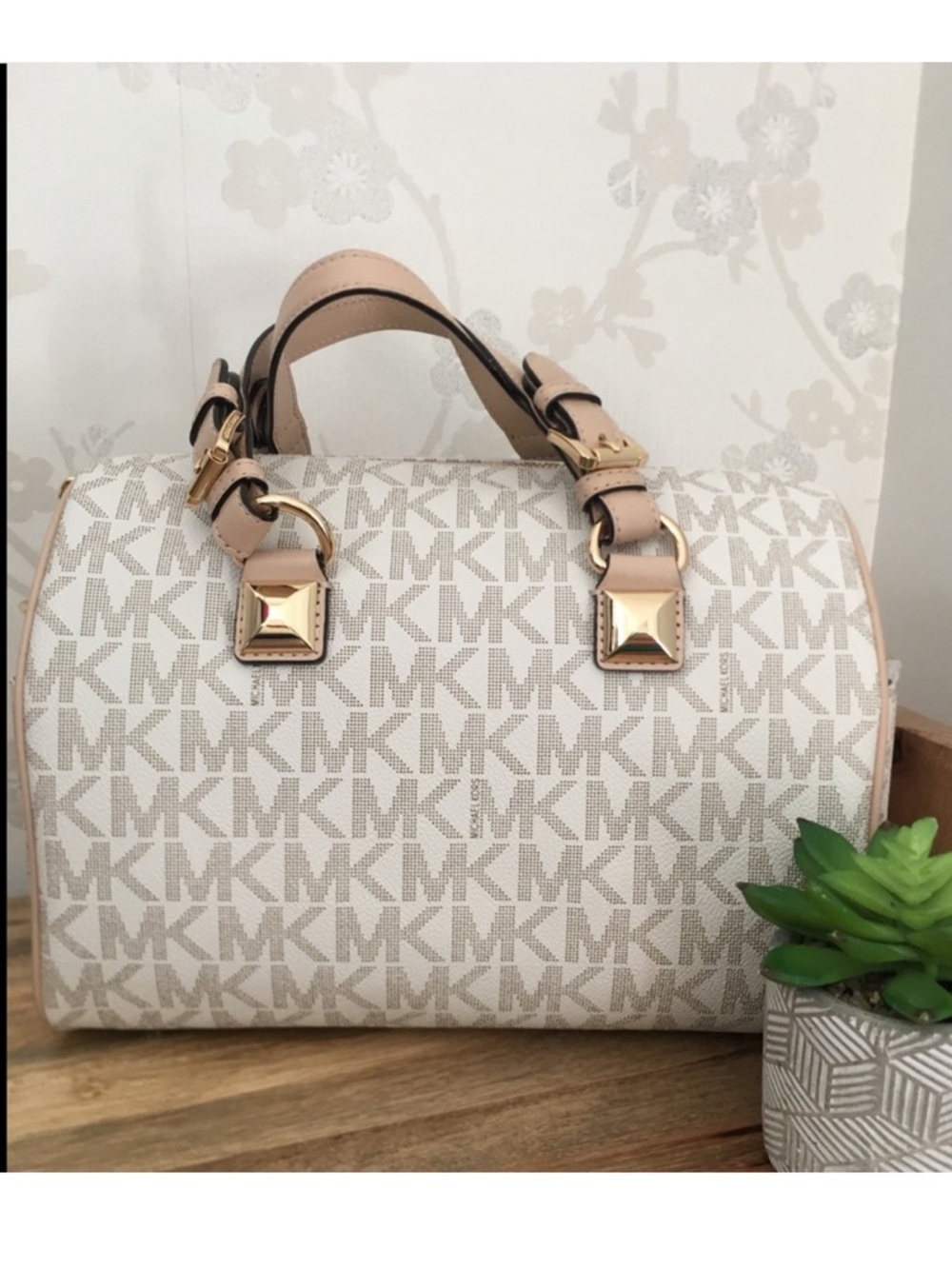 Michael kors Grayson satchel medium vanilla